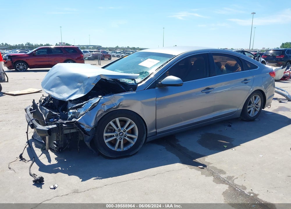 2015 HYUNDAI SONATA SE VIN: 5NPE24AF1FH186976