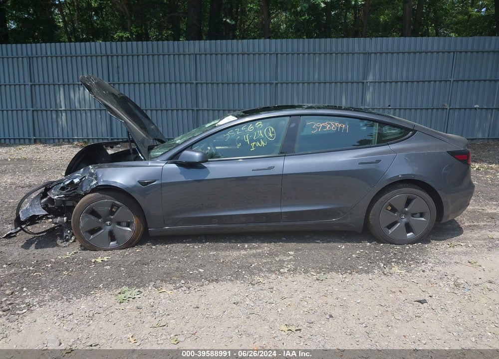2022 TESLA MODEL 3 REAR-WHEEL DRIVE VIN: 5YJ3E1EA9NF339547