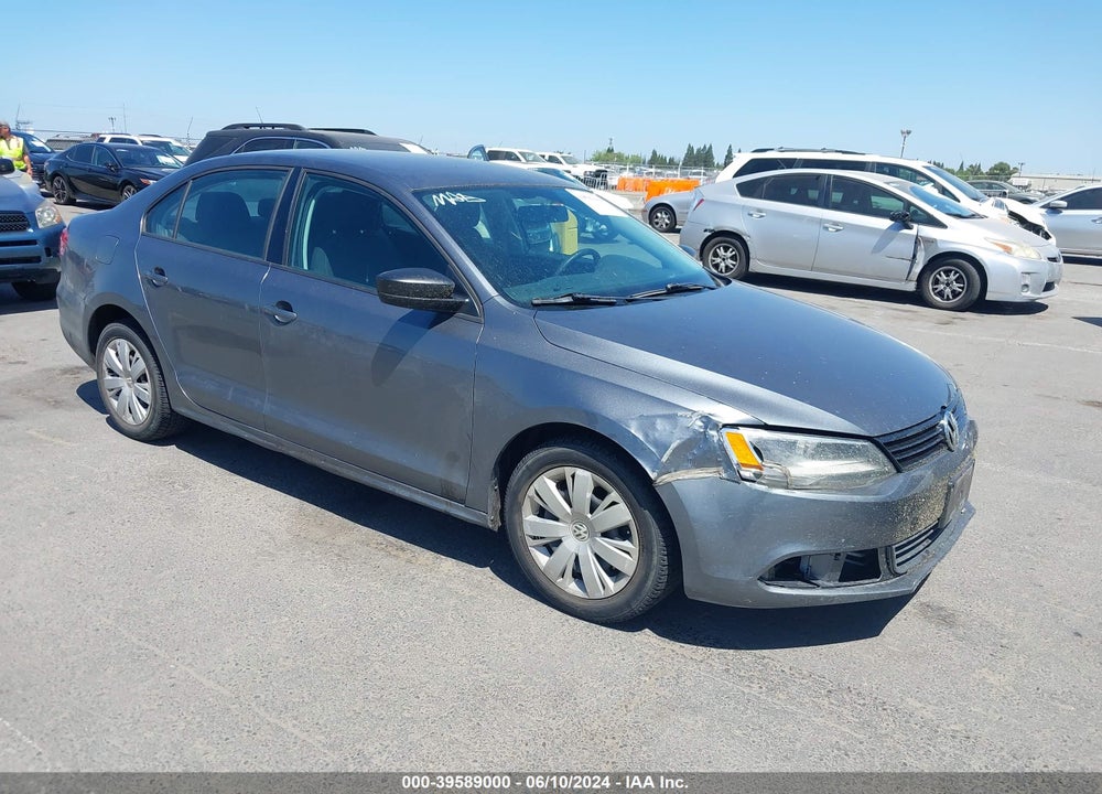 2013 VOLKSWAGEN JETTA 2.0L S VIN: 3VW2K7AJ2DM212370