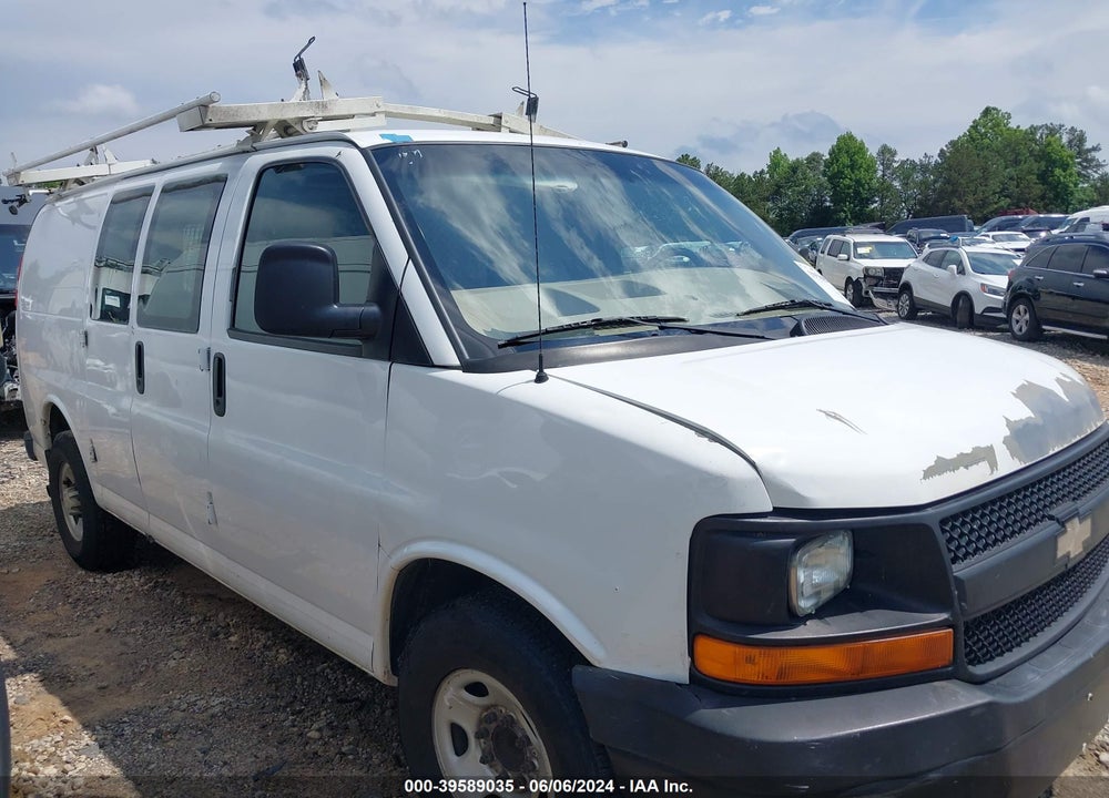 2008 CHEVROLET EXPRESS WORK VAN VIN: 1GCGG25C181217507