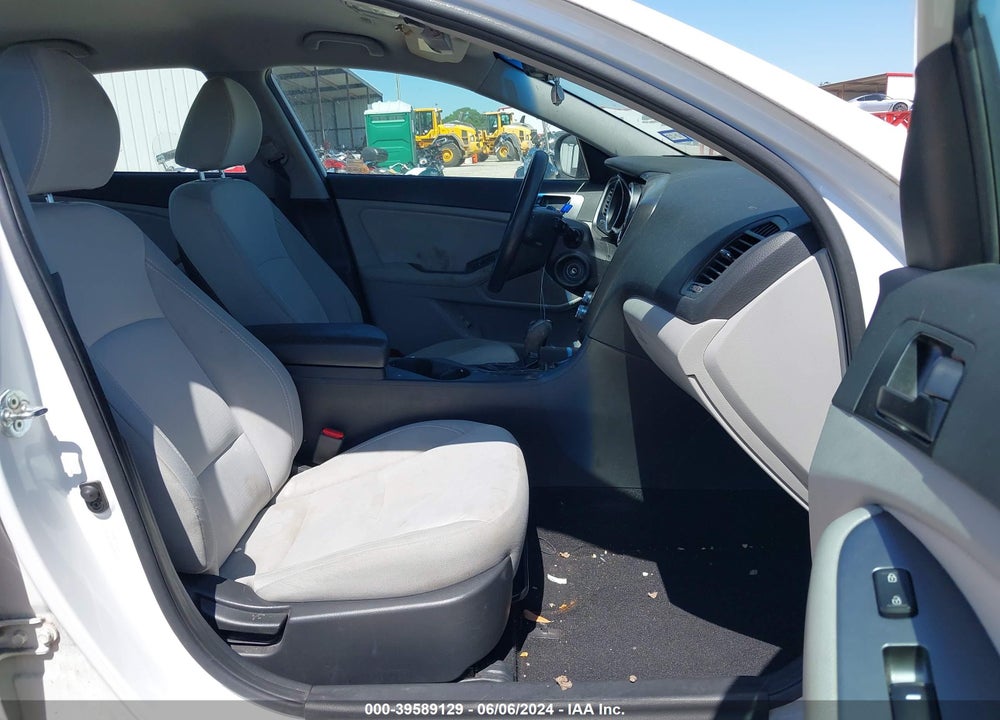 2012 KIA OPTIMA LX VIN: 5XXGM4A76CG047252