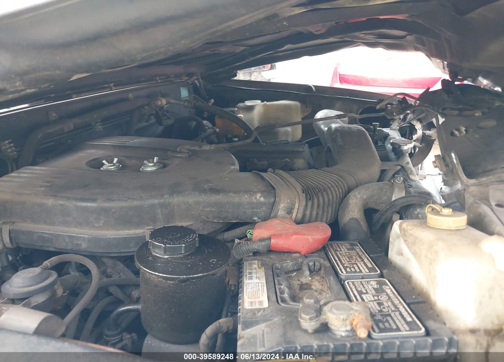 1996 NISSAN TRUCK XE VIN: 1N6SD11S4TC352422