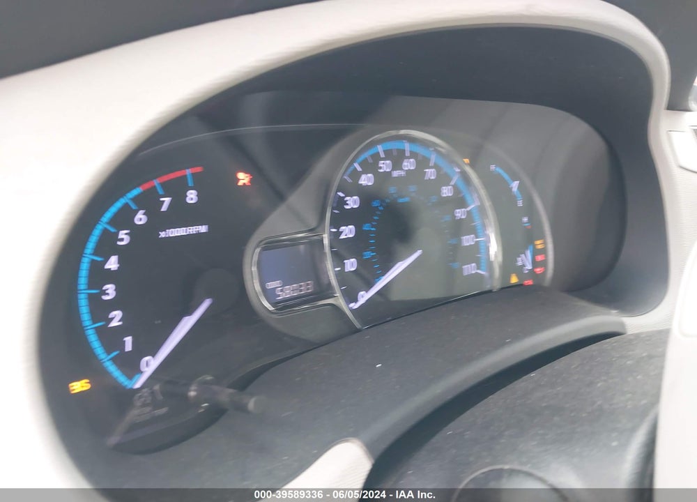2011 TOYOTA SIENNA XLE V6 VIN: 5TDYK3DC6BS126561