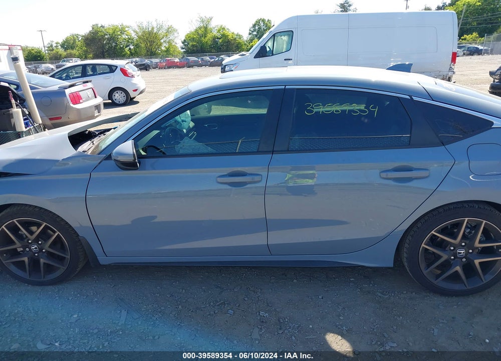 2022 HONDA CIVIC SPORT TOURING VIN: 19XFL1G83NE007915
