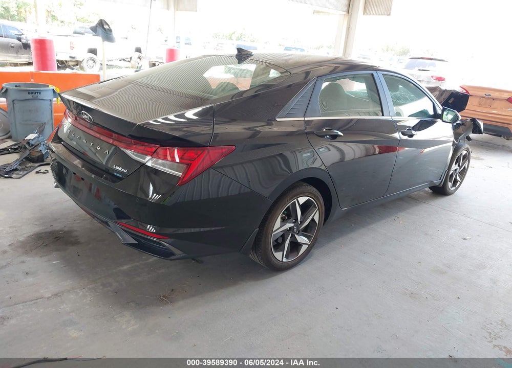 2022 HYUNDAI ELANTRA LIMITED VIN: 5NPLP4AG7NH083917