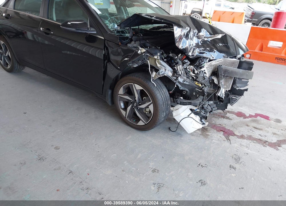 2022 HYUNDAI ELANTRA LIMITED VIN: 5NPLP4AG7NH083917