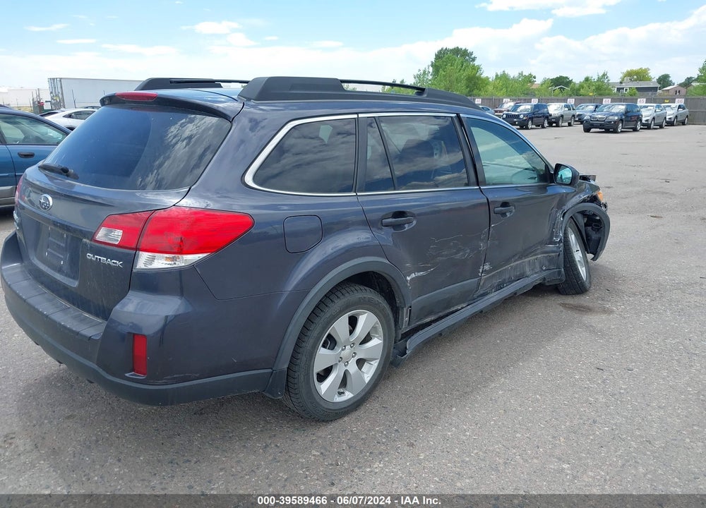 2010 SUBARU OUTBACK 2.5I PREMIUM VIN: 4S4BRCHC4A3327138