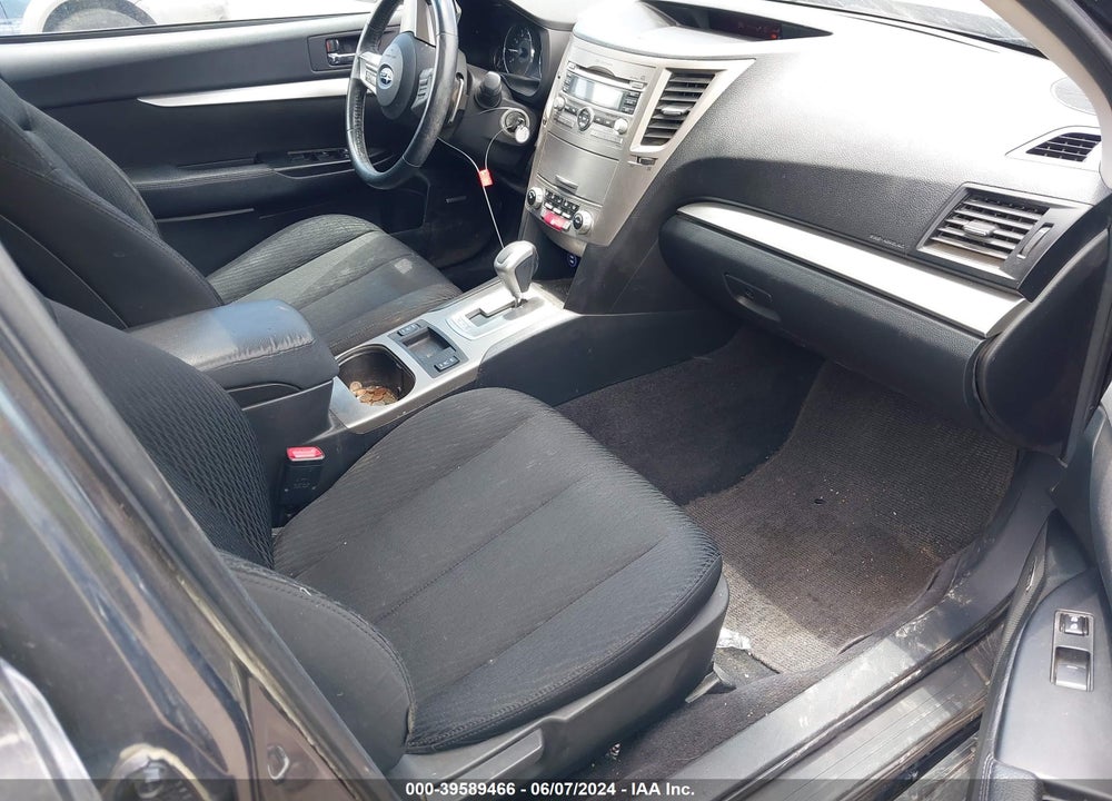 2010 SUBARU OUTBACK 2.5I PREMIUM VIN: 4S4BRCHC4A3327138