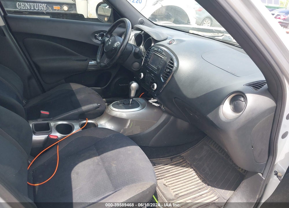 2013 NISSAN JUKE SV VIN: JN8AF5MR4DT221280
