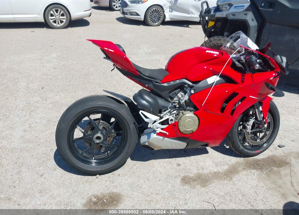 2021 DUCATI PANIGALE V4/V4S/V4S SPECIALE VIN: ZDMDAGNW9MB015258
