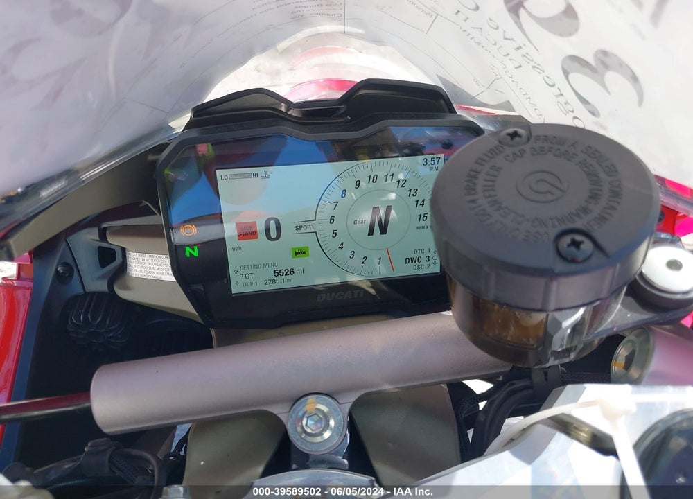 2021 DUCATI PANIGALE V4/V4S/V4S SPECIALE VIN: ZDMDAGNW9MB015258
