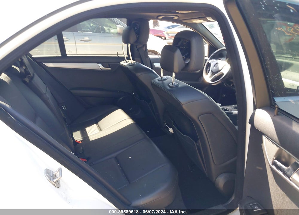 2013 MERCEDES-BENZ C 300 LUXURY 4MATIC/SPORT 4MATIC VIN: WDDGF8AB6DR296483