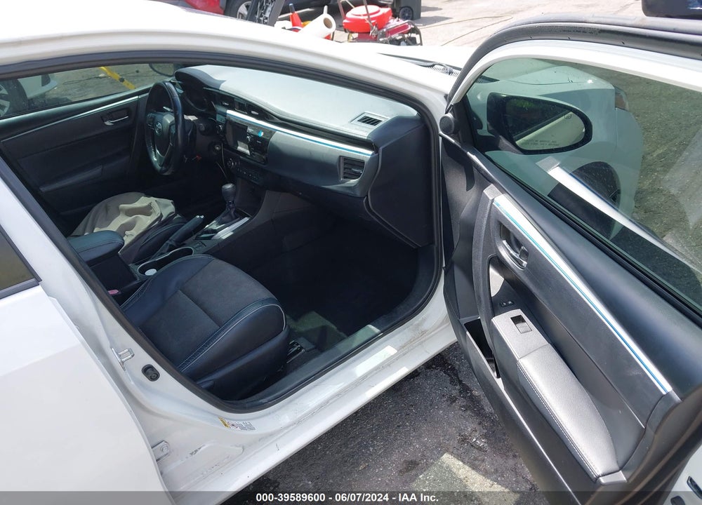 2015 TOYOTA COROLLA S VIN: 5YFBURHE5FP353544
