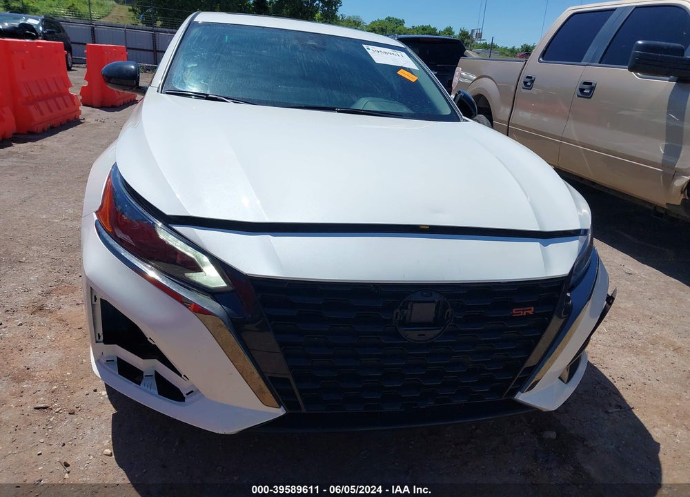 2024 NISSAN ALTIMA SR FWD VIN: 1N4BL4CV2RN315564