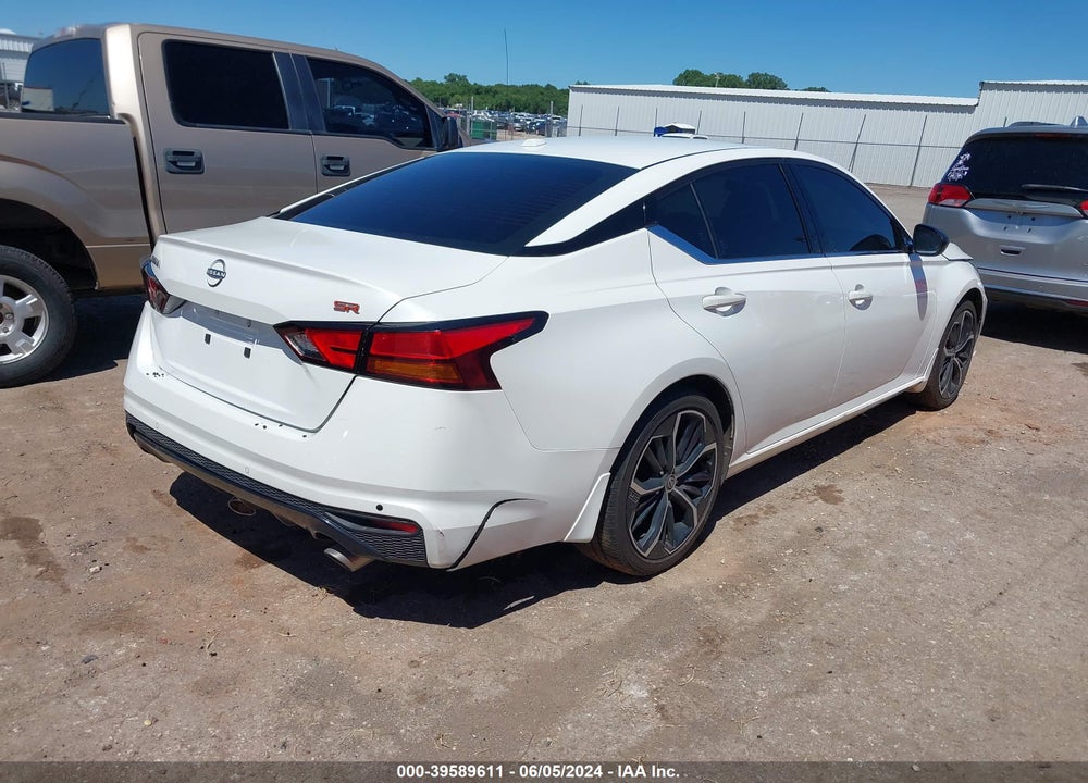 2024 NISSAN ALTIMA SR FWD VIN: 1N4BL4CV2RN315564
