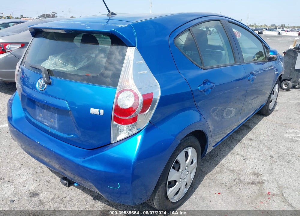 2012 TOYOTA PRIUS C TWO VIN: JTDKDTB36C1509207