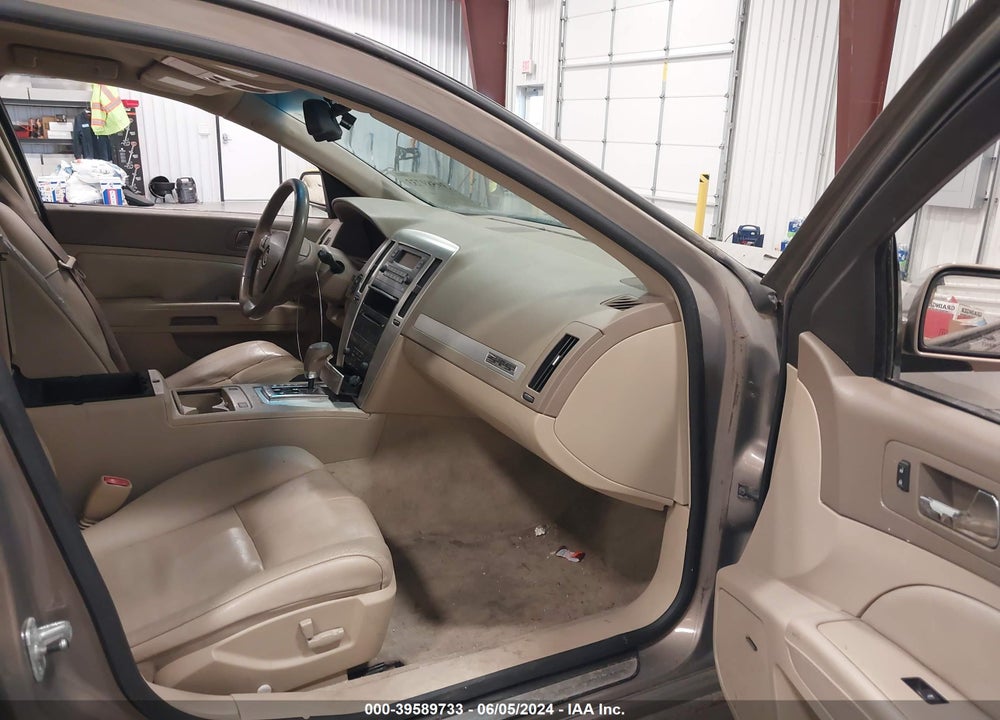 2006 CADILLAC STS V6 VIN: 1G6DW677460111183