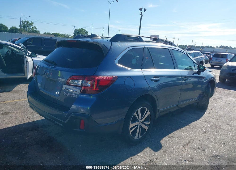 2018 SUBARU OUTBACK 2.5I LIMITED VIN: 4S4BSANCXJ3250823