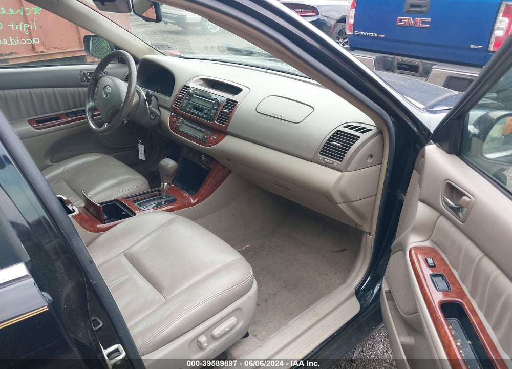 2006 TOYOTA CAMRY XLE V6 VIN: 4T1BF30K86U119065
