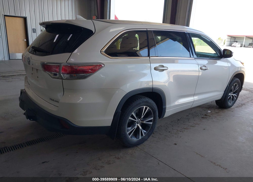 2016 TOYOTA HIGHLANDER XLE V6 VIN: 5TDJKRFH9GS303950