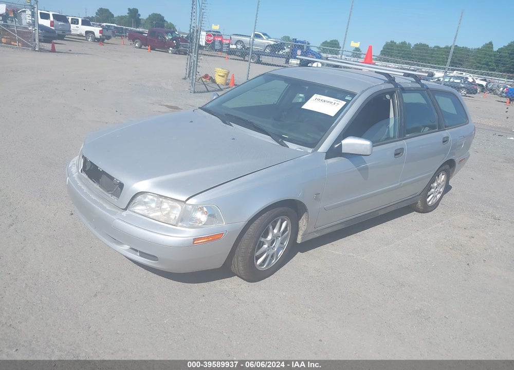 2004 VOLVO V40 A/LSE VIN: YV1VW27524F082523