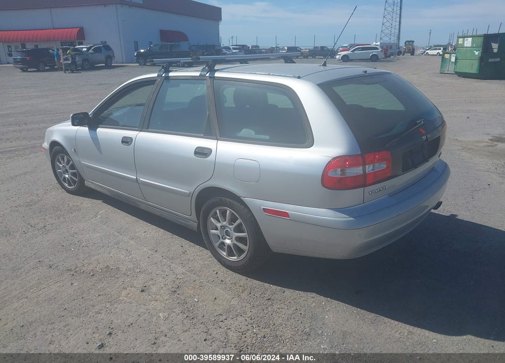 2004 VOLVO V40 A/LSE VIN: YV1VW27524F082523
