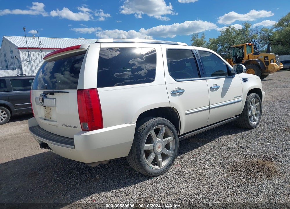 2014 CADILLAC ESCALADE LUXURY VIN: 1GYS4BEF4ER148803
