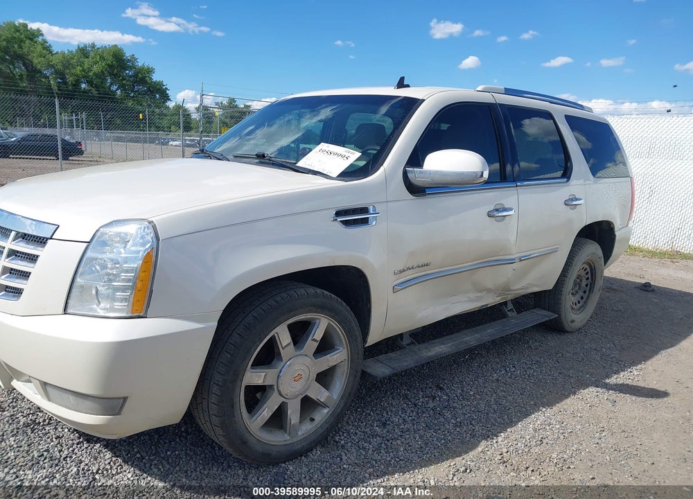 2014 CADILLAC ESCALADE LUXURY VIN: 1GYS4BEF4ER148803