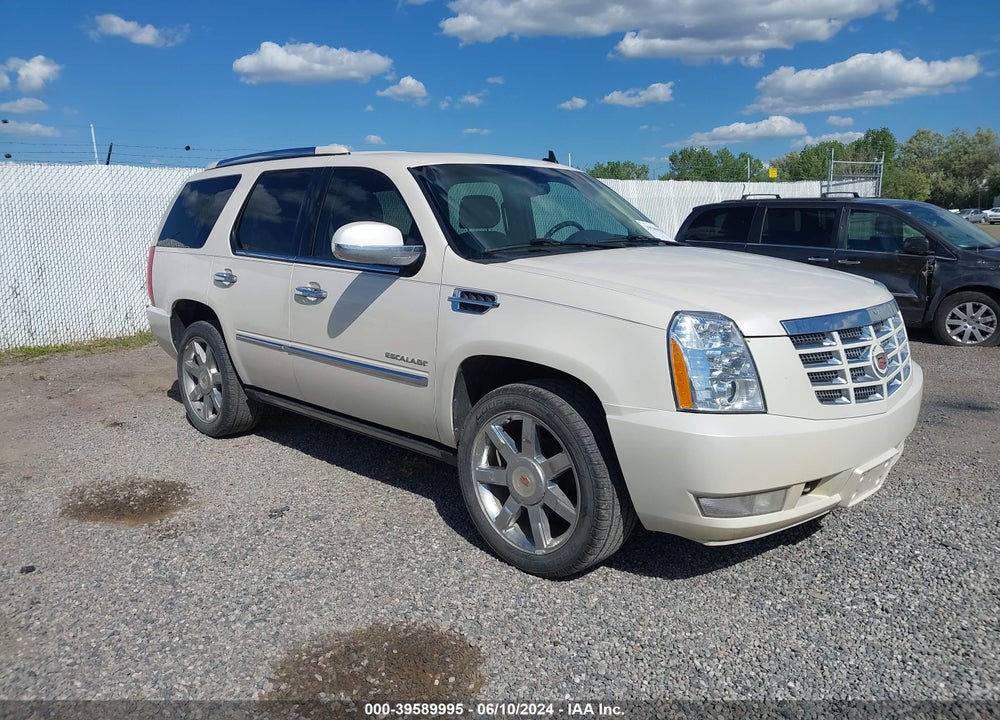 2014 CADILLAC ESCALADE LUXURY VIN: 1GYS4BEF4ER148803