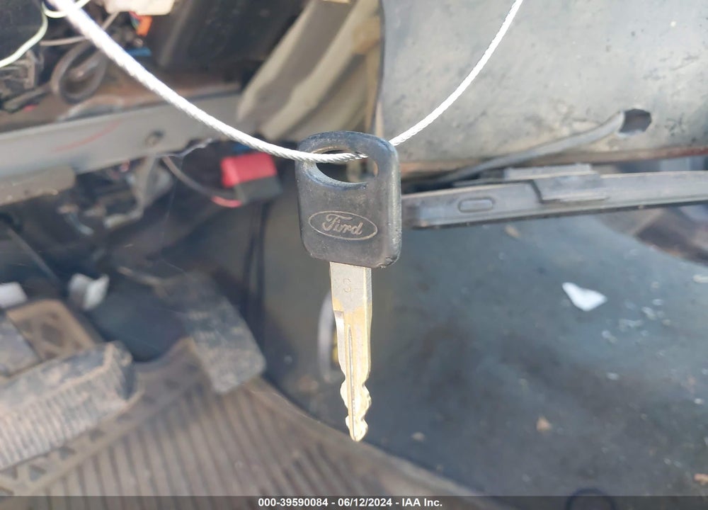 2005 FORD F-250 LARIAT/XL/XLT VIN: 1FTSW21P85EC81358