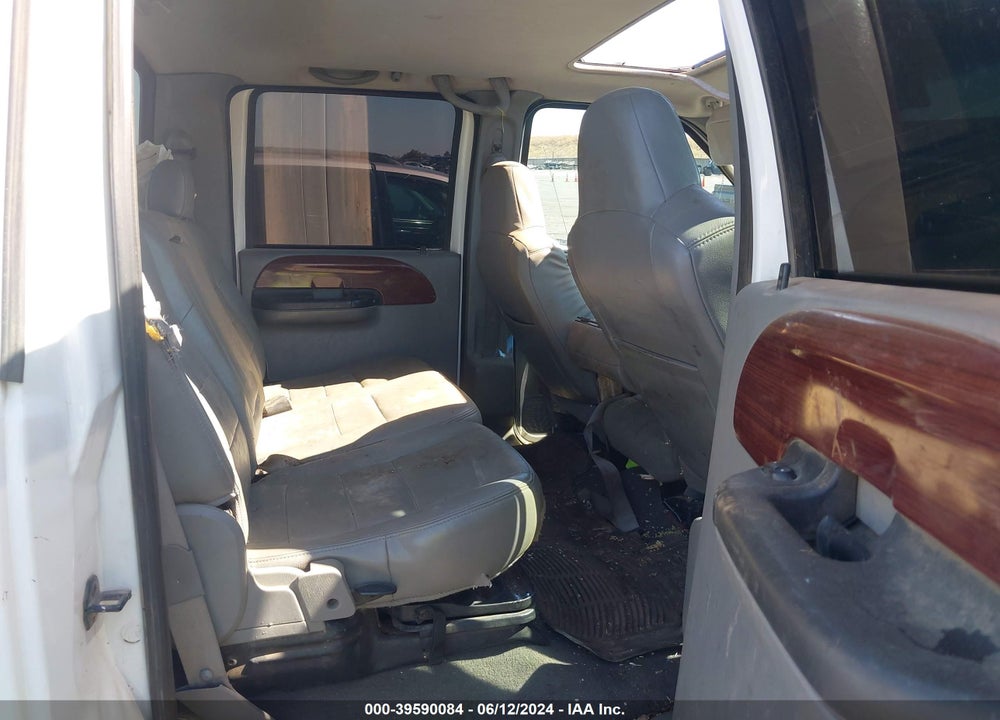 2005 FORD F-250 LARIAT/XL/XLT VIN: 1FTSW21P85EC81358
