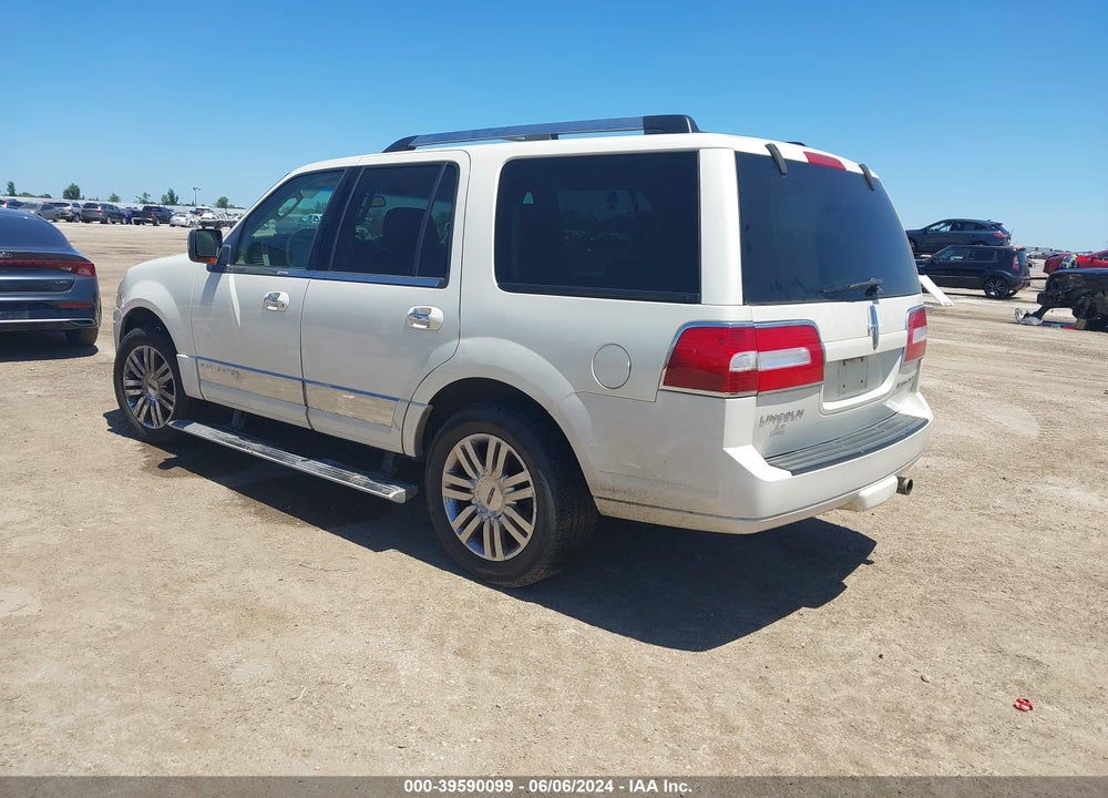 2007 LINCOLN NAVIGATOR ULTIMATE VIN: 5LMFU28537LJ02372