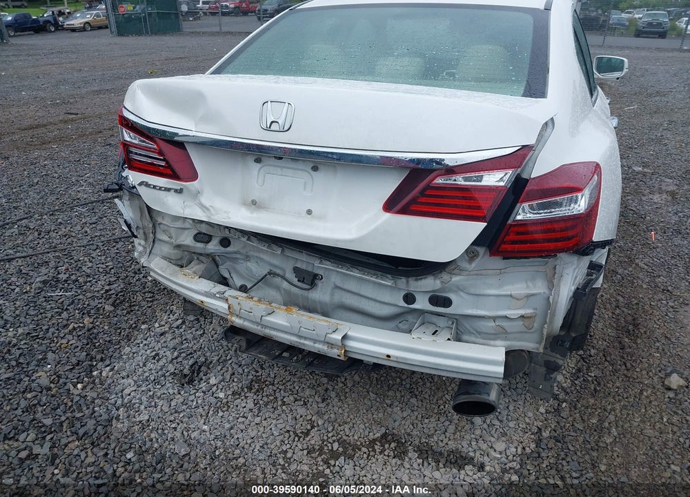 2017 HONDA ACCORD EX-L VIN: 1HGCR2F80HA209371
