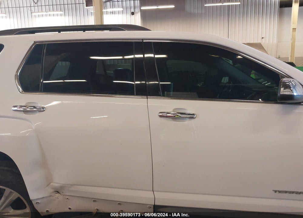 2017 GMC TERRAIN SLT VIN: 2GKFLUEK3H6327552