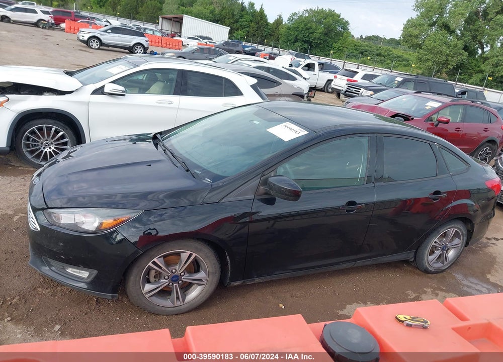 2018 FORD FOCUS SE VIN: 1FADP3FE3JL259928
