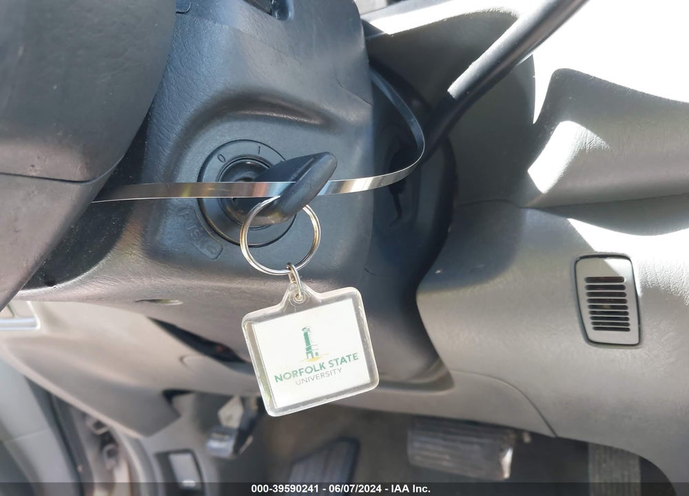 2006 HONDA PILOT EX VIN: 5FNYF18466B023212