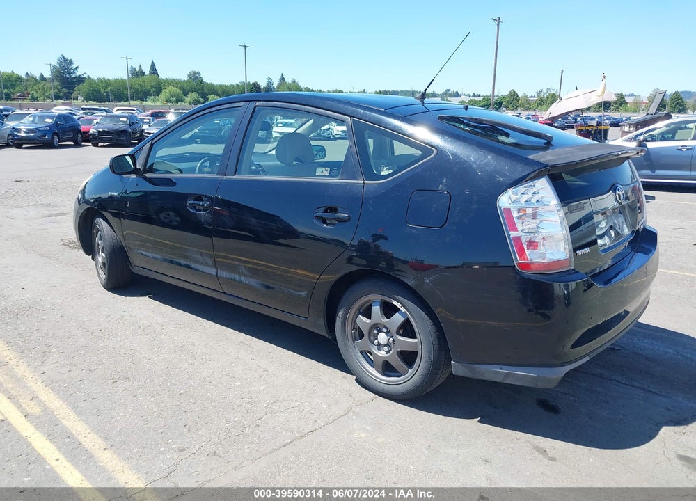 2008 TOYOTA PRIUS TOURING VIN: JTDKB20U383400923