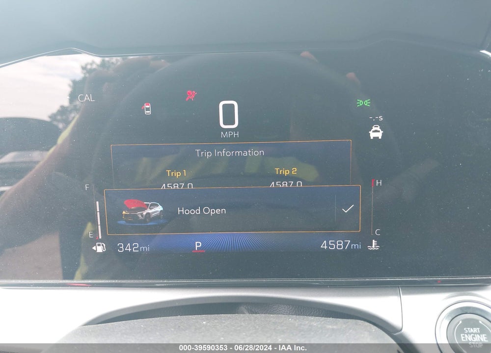 2024 CHEVROLET TRAX VIN: KL77LHE20RC028470