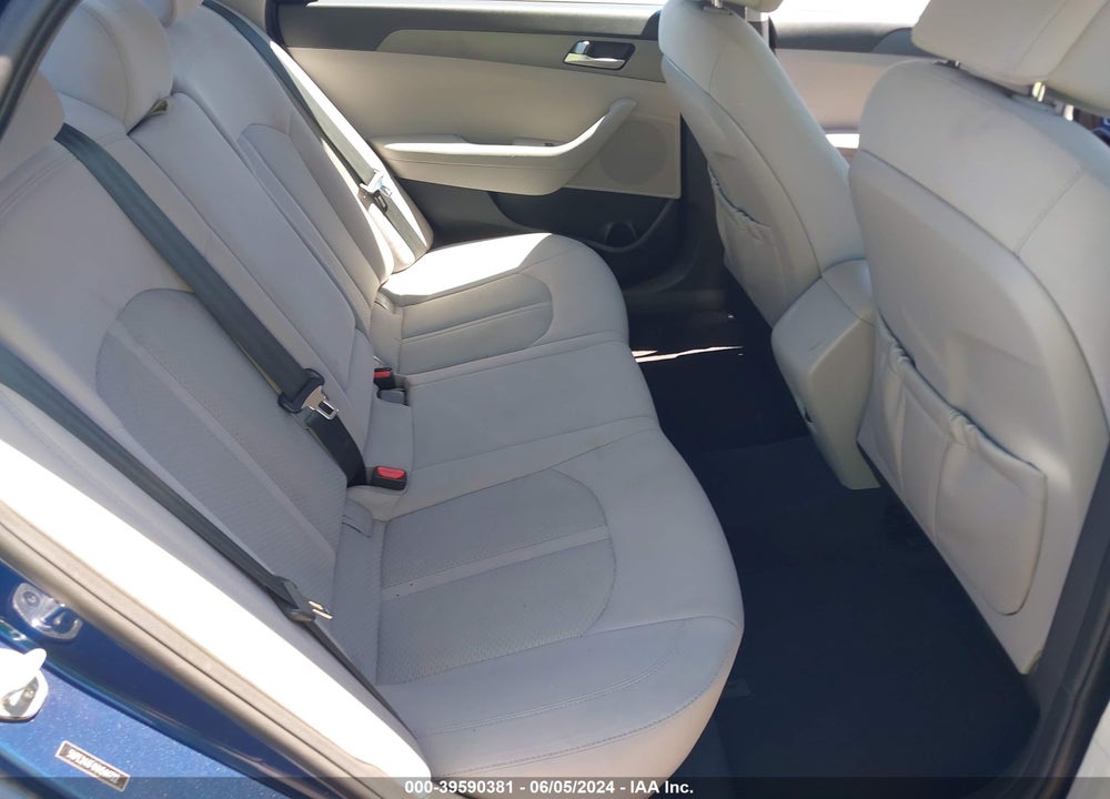 2017 HYUNDAI SONATA VIN: 5NPE24AF4HH544722