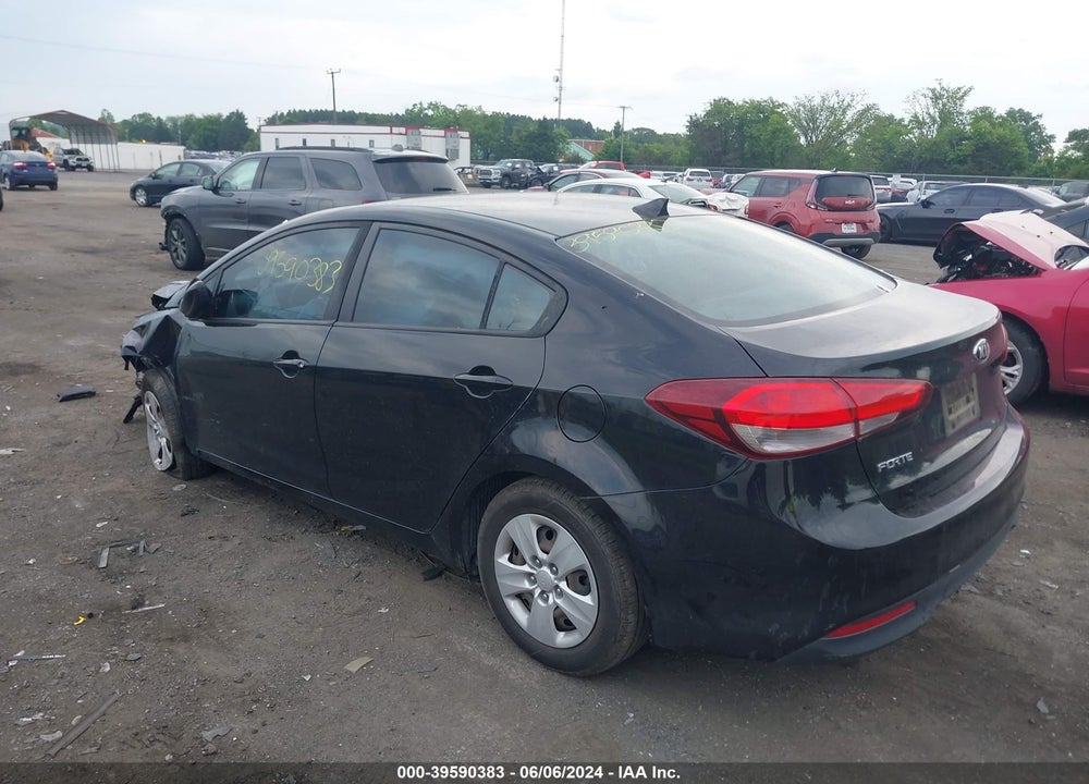 2017 KIA FORTE LX VIN: 3KPFK4A77HE136989
