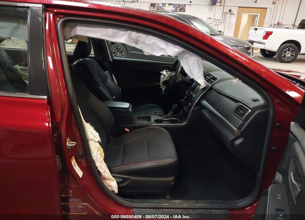 2016 TOYOTA CAMRY SE VIN: 4T1BF1FK4GU603845
