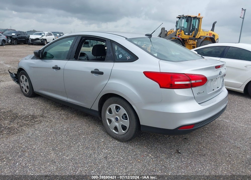 2018 FORD FOCUS S VIN: 1FADP3E20JL223153