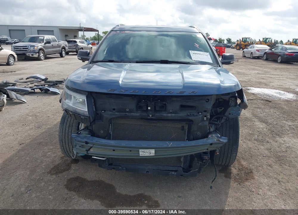 2018 FORD EXPLORER XLT VIN: 1FM5K7D81JGC87071