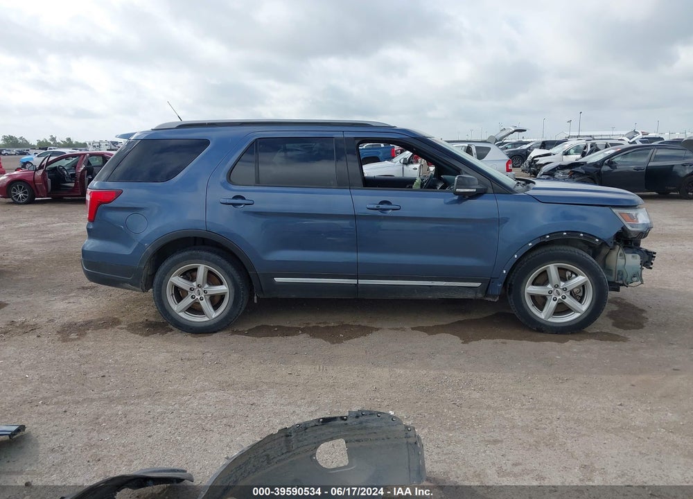 2018 FORD EXPLORER XLT VIN: 1FM5K7D81JGC87071