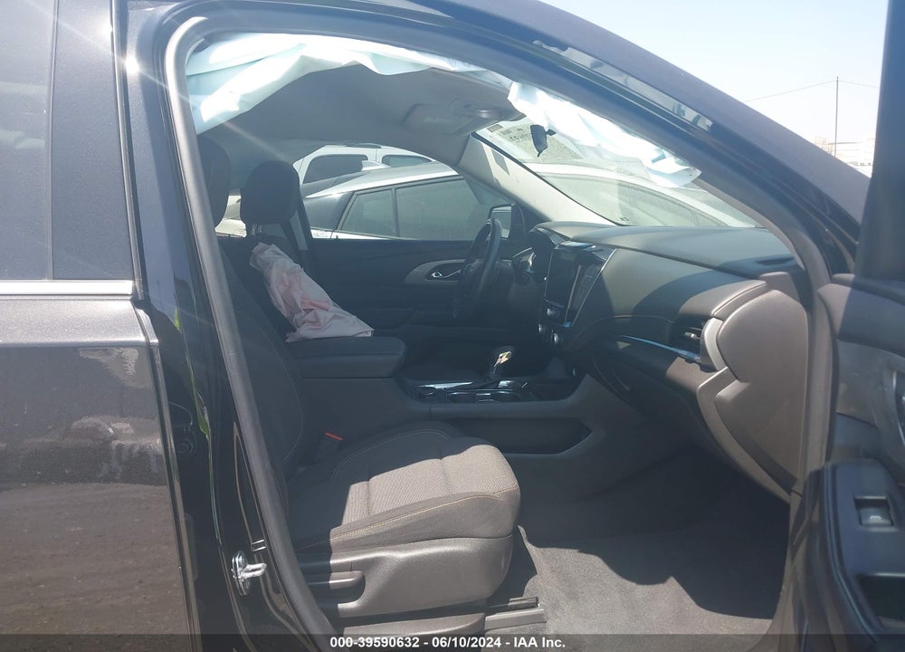 2021 CHEVROLET TRAVERSE FWD LT CLOTH VIN: 1GNERGKWXMJ174493