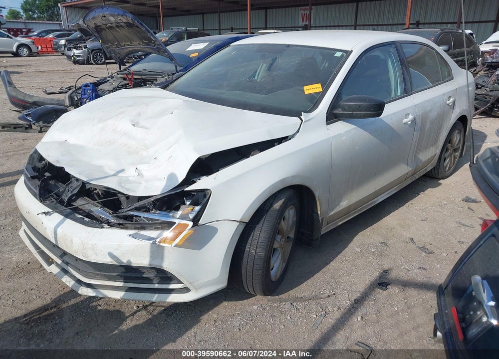 2015 VOLKSWAGEN JETTA 1.8T SE VIN: 3VWB17AJ5FM298246
