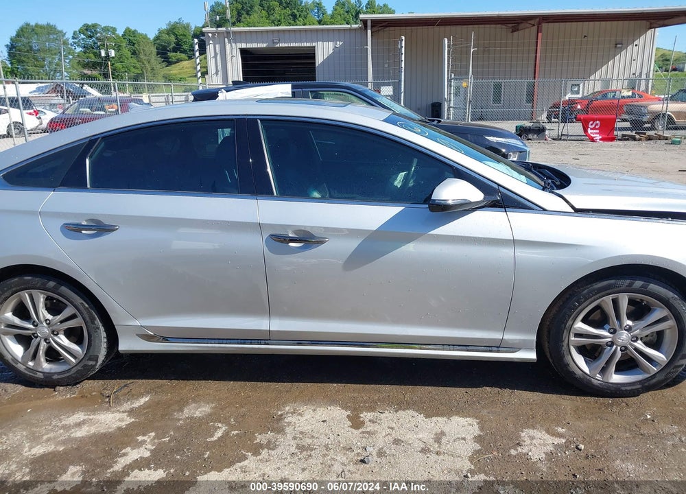 2019 HYUNDAI SONATA SPORT VIN: 5NPE34AF9KH806013