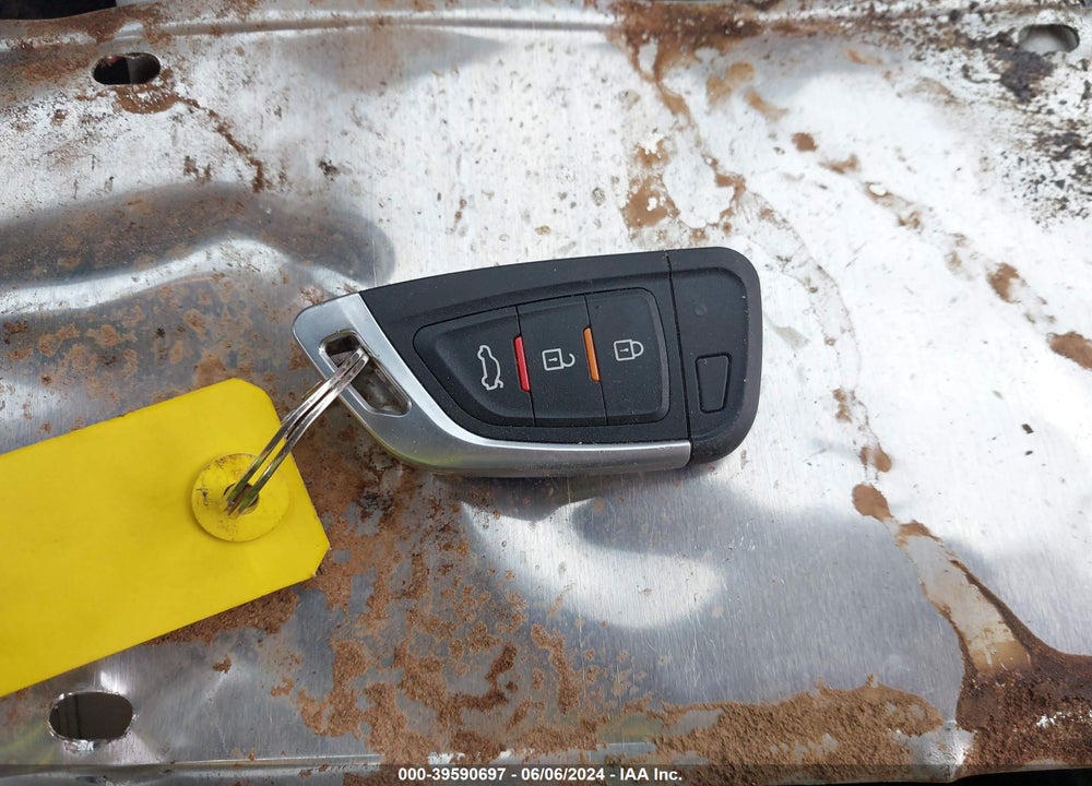 2015 CHRYSLER 200 C VIN: 1C3CCCCGXFN653899