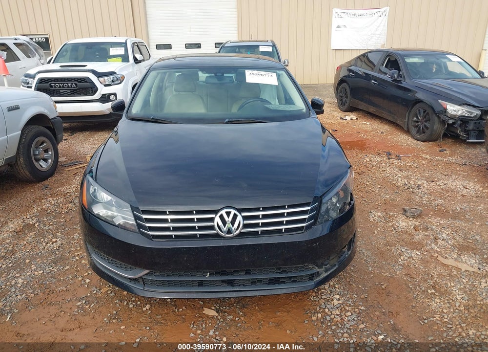 2013 VOLKSWAGEN PASSAT 2.0L TDI SE VIN: 1VWBN7A33DC121618