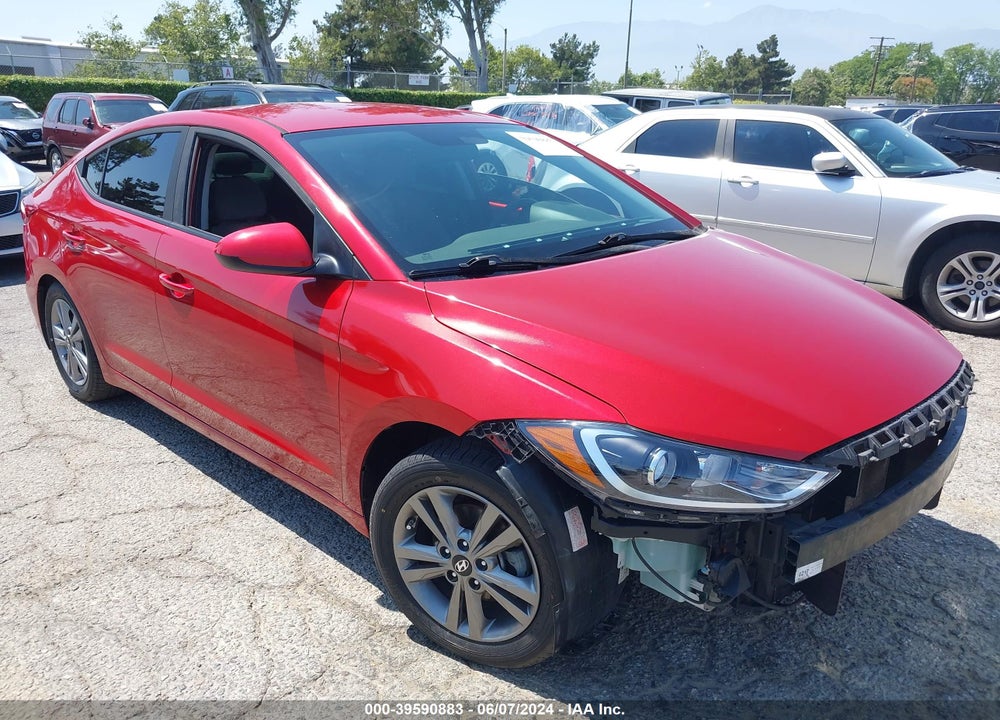 2018 HYUNDAI ELANTRA SEL VIN: 5NPD84LFXJH327950